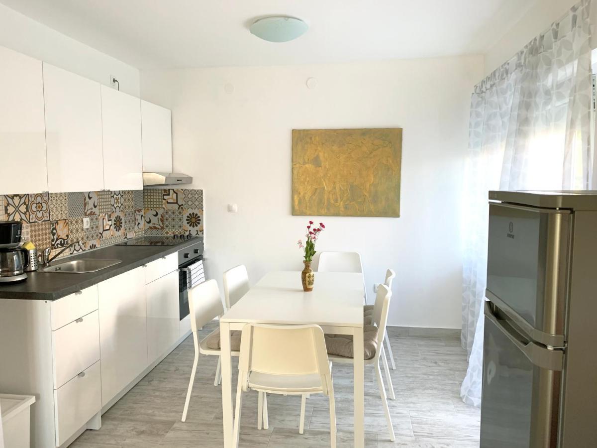 Apartment Gardenview - New! Veglia Exterior foto